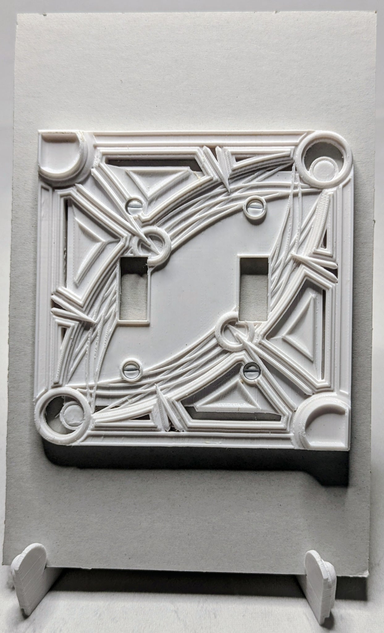 Dwarven Relic Outlet Cover
