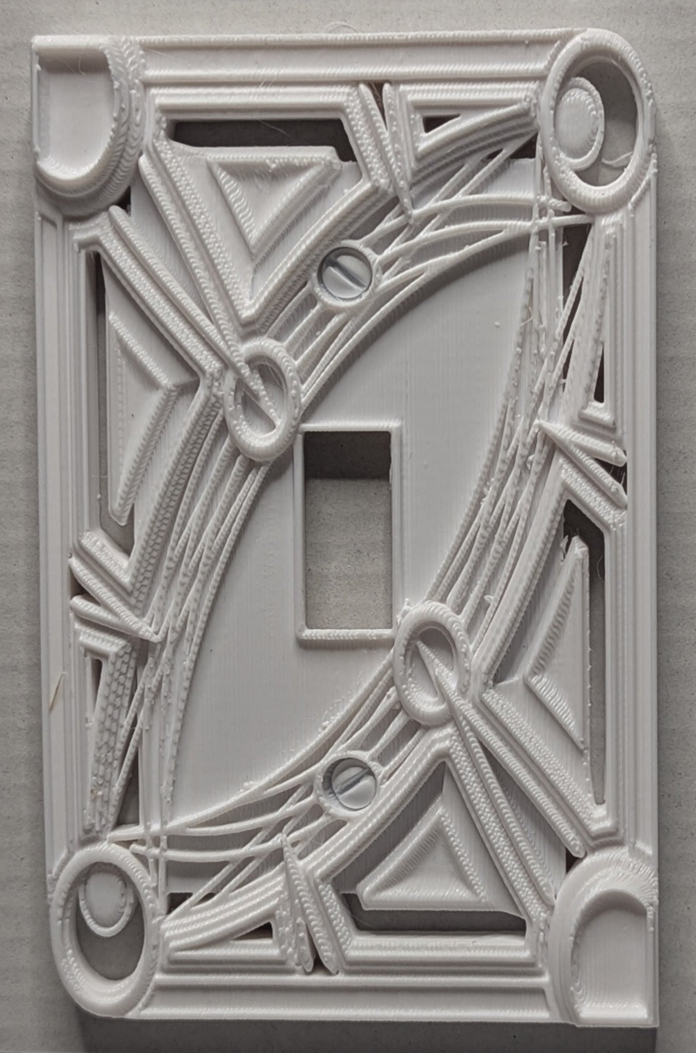 Dwarven Relic Outlet Cover